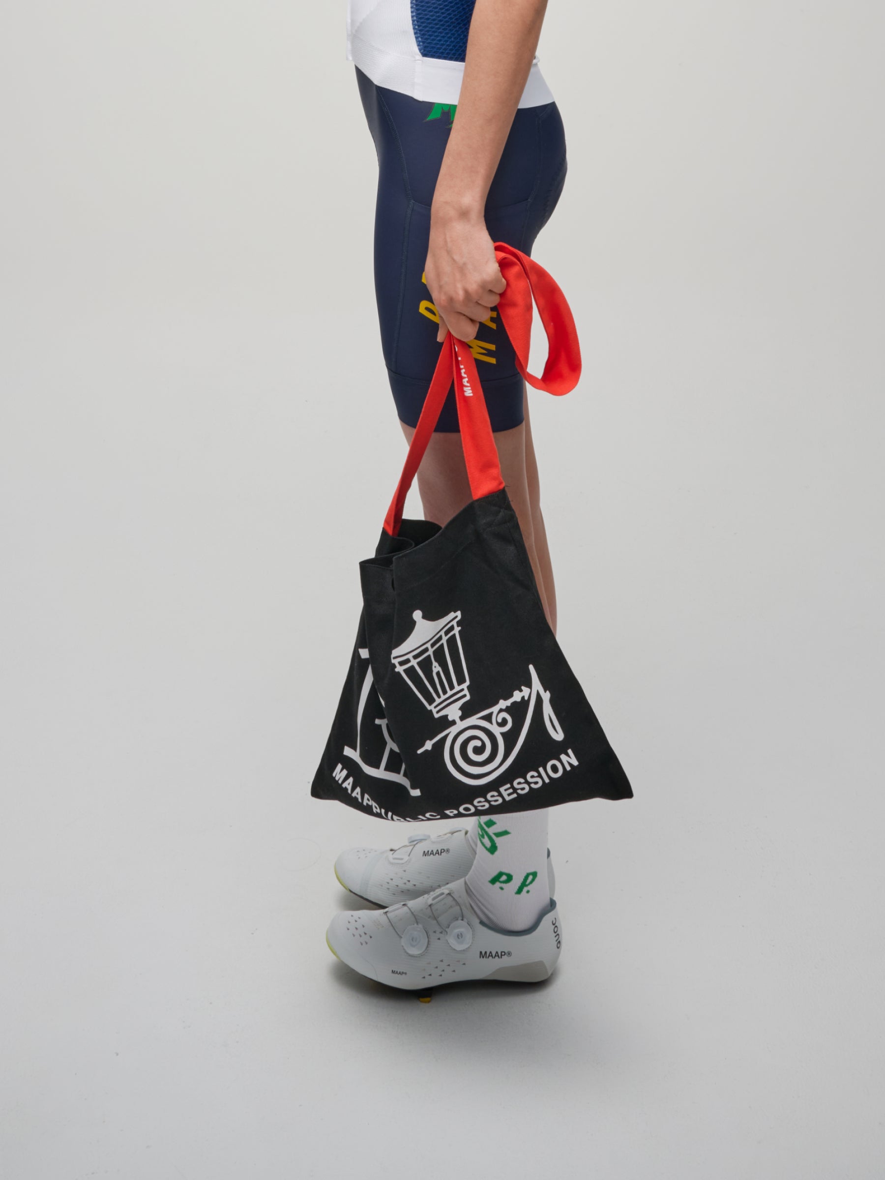 MAAP + Public Possession Musette