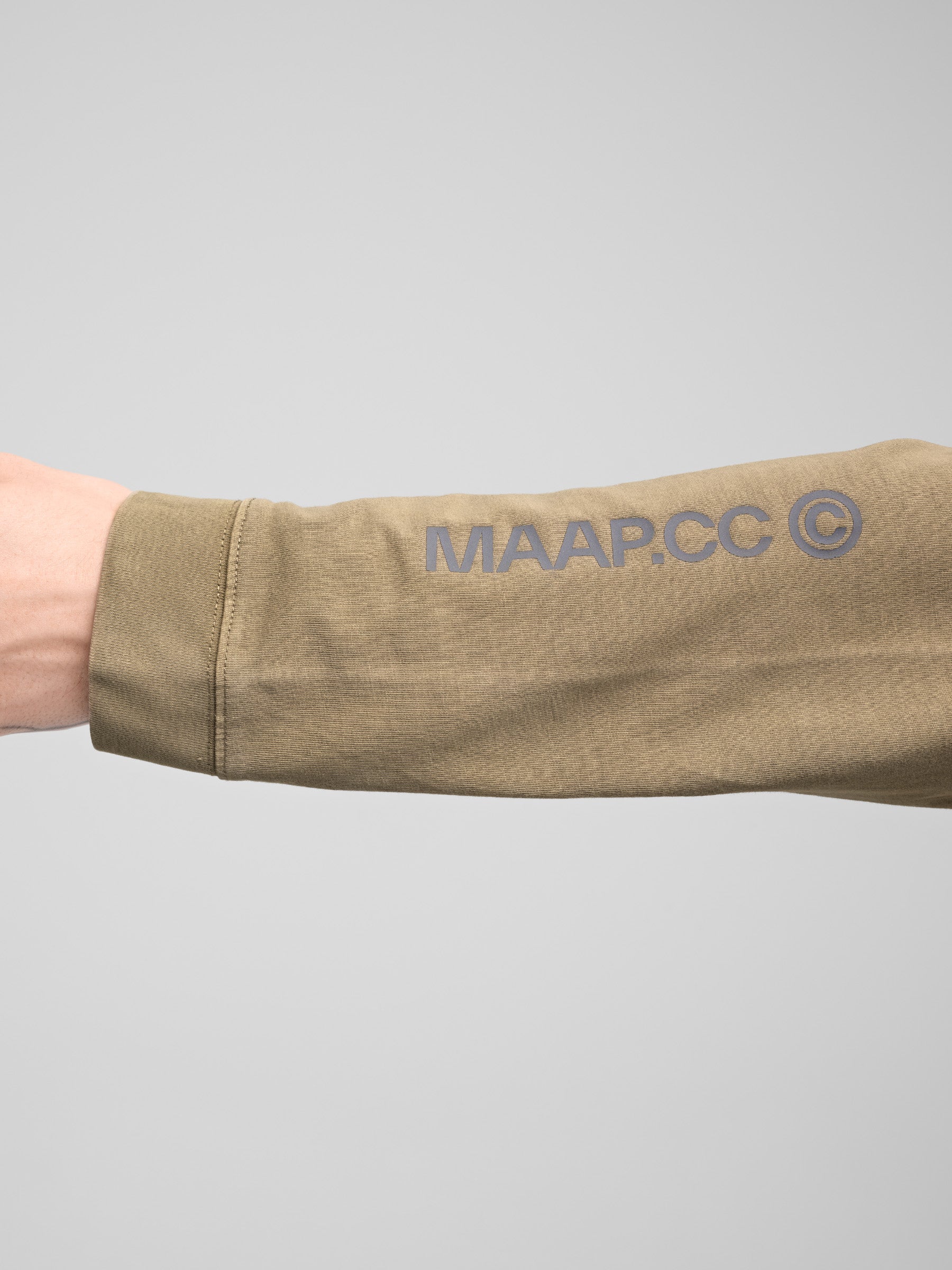 Essentials CC LS Tee