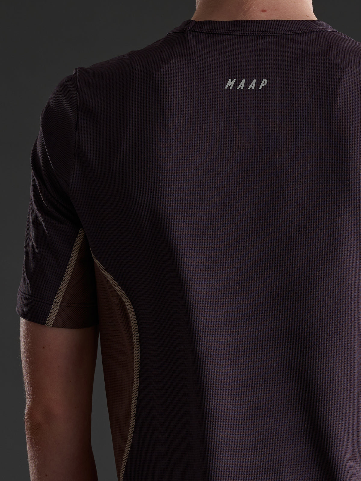 Women's Alt_Road™ Tech Tee